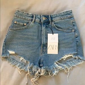 ZARA DEMIN SHORTS